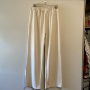 Ivory ladies slacks, size L fits like XL. New. 14.5” waist, 20” hip, 27” inseam